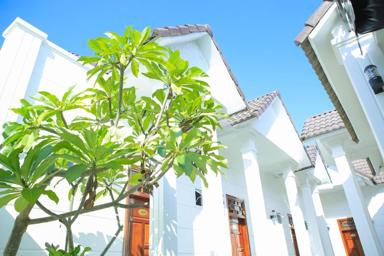 Lavender Tan Thanh Hotel Mini Resort Cong Thanh エクステリア 写真